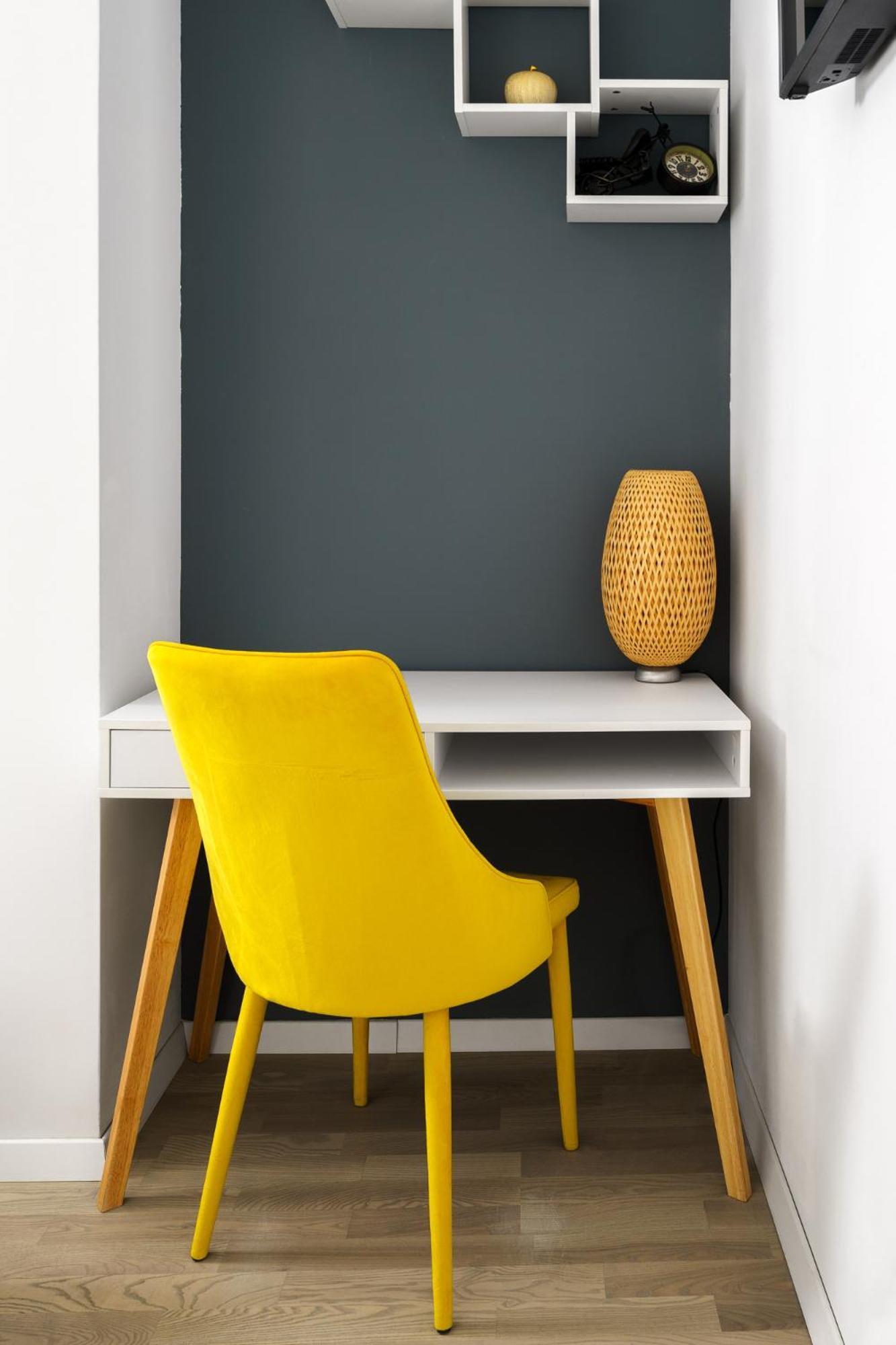 Dioptase - Stylish Retreat By Selestate With Balcony Apartament